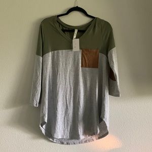 3/4 sleeve shirt